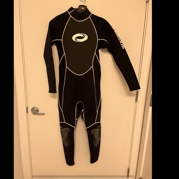 O’Rageous Full Wetsuit for Surfing - Picture 2 of 7